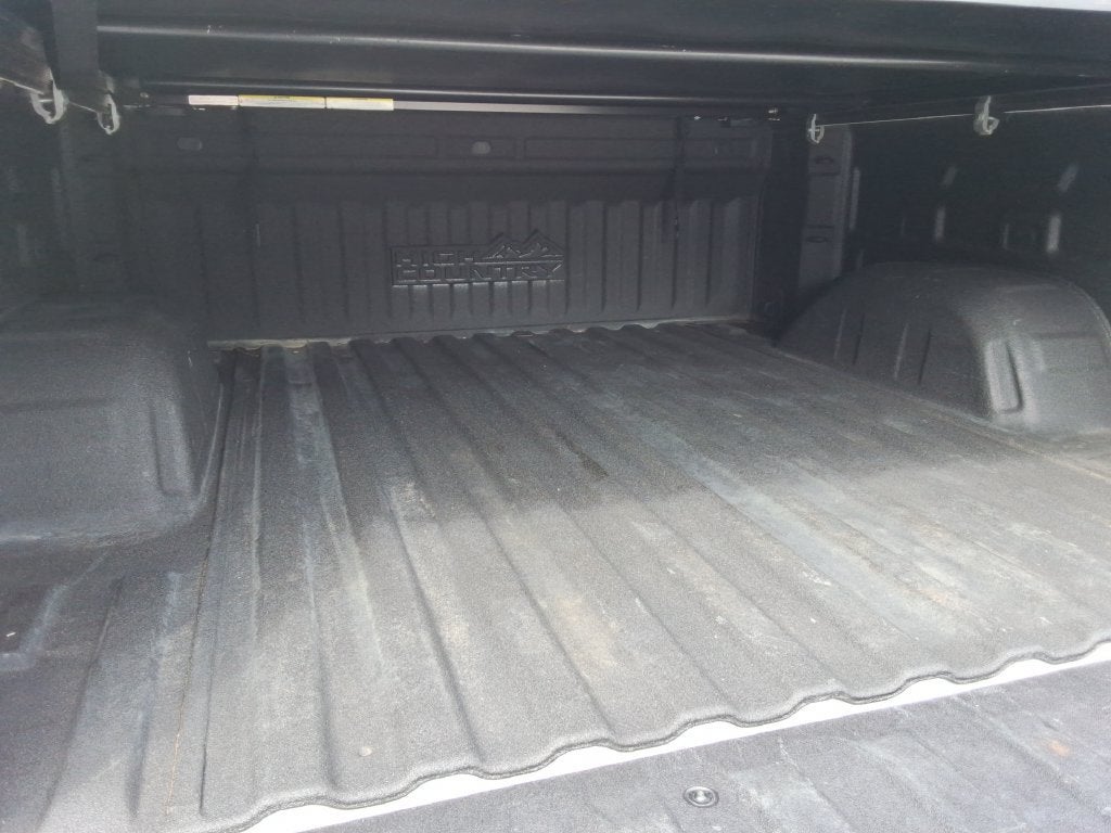 2020 Chevrolet Silverado 1500 High Country - Photo 18