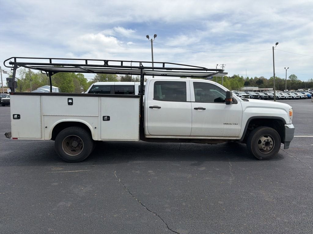 2015 GMC Sierra 3500 HD Chassis Cab NA
