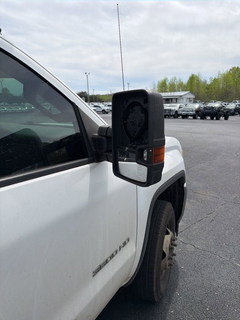 2015 GMC Sierra 3500 HD Chassis Cab NA
