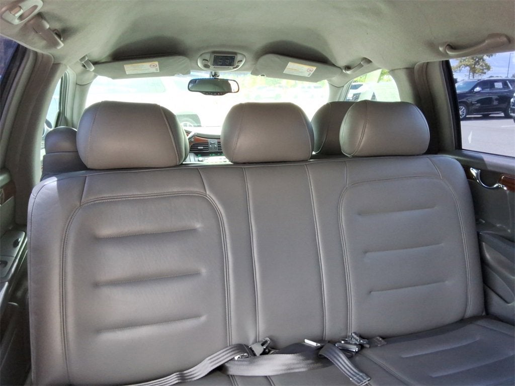 2003 Cadillac Deville Limousine