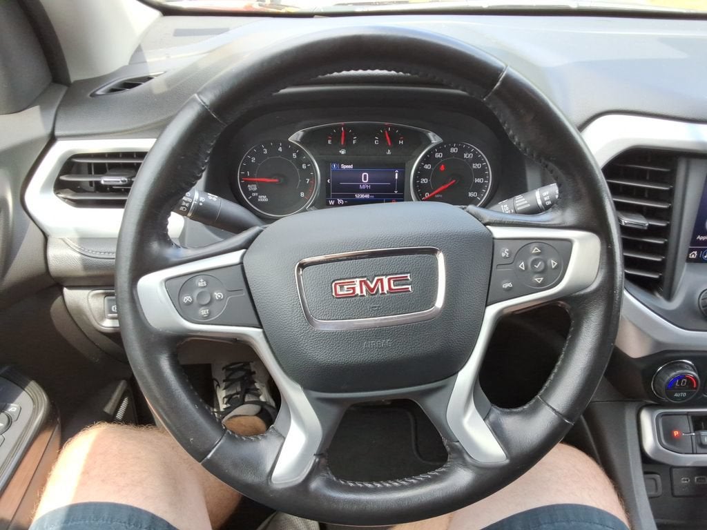 2020 GMC Acadia SLT
