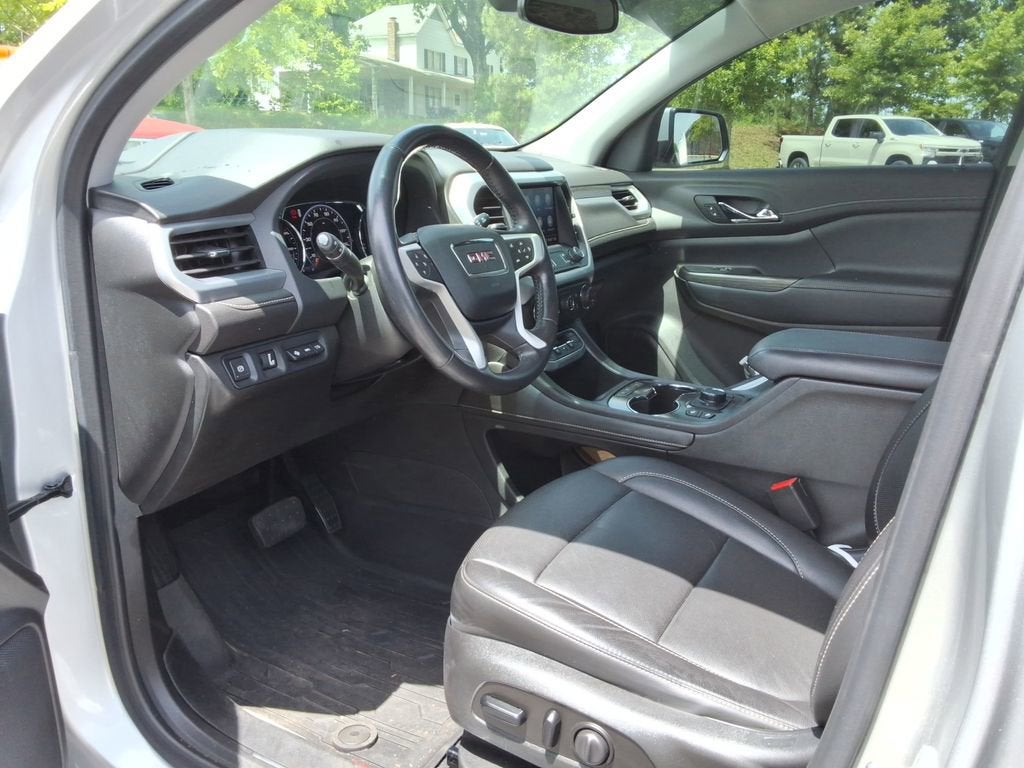 2020 GMC Acadia SLT