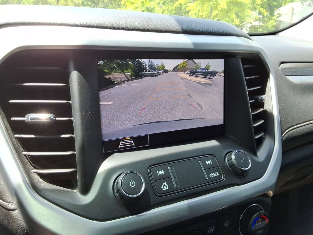 2020 GMC Acadia SLT
