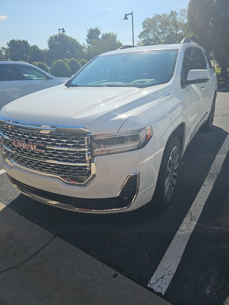 2022 GMC Acadia Denali