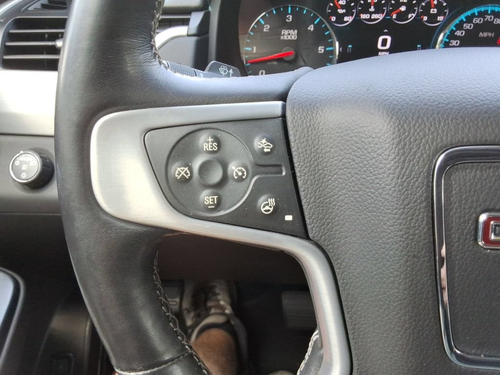 2017 GMC Yukon XL SLT