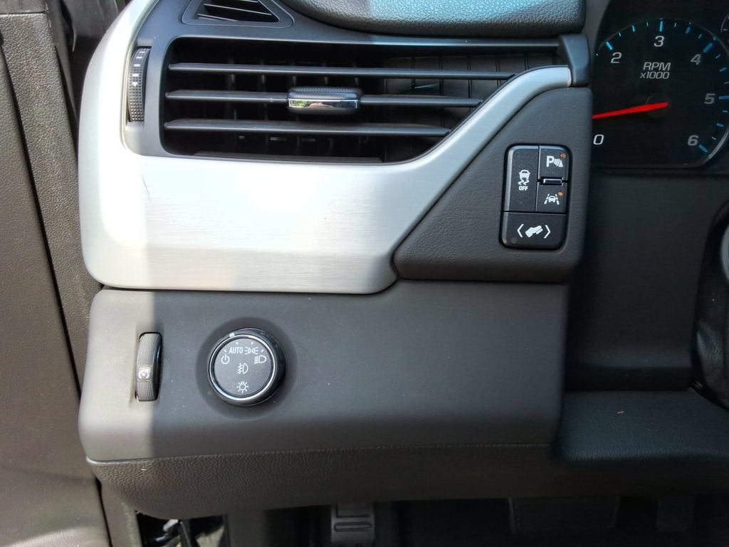 2017 GMC Yukon XL SLT