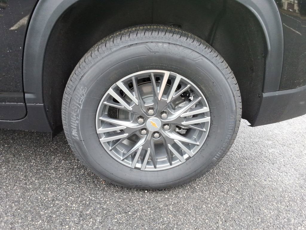 2026 Chevrolet Traverse LT - Photo 11