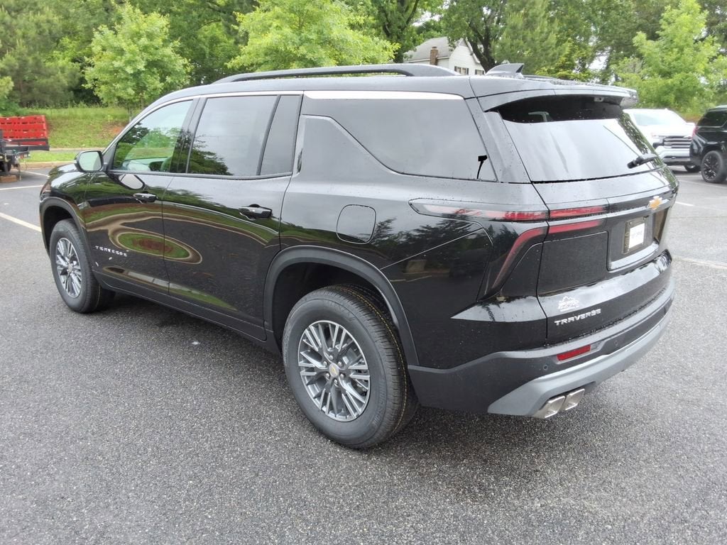 2026 Chevrolet Traverse LT - Photo 7