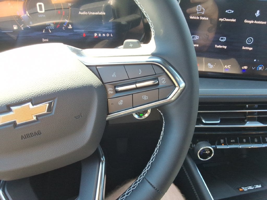 2027 Chevrolet Traverse LT
