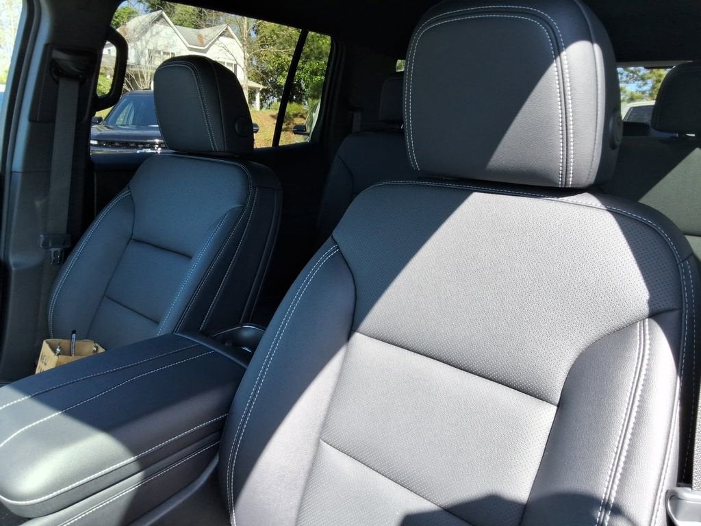 2026 Chevrolet Traverse LT - Photo 21