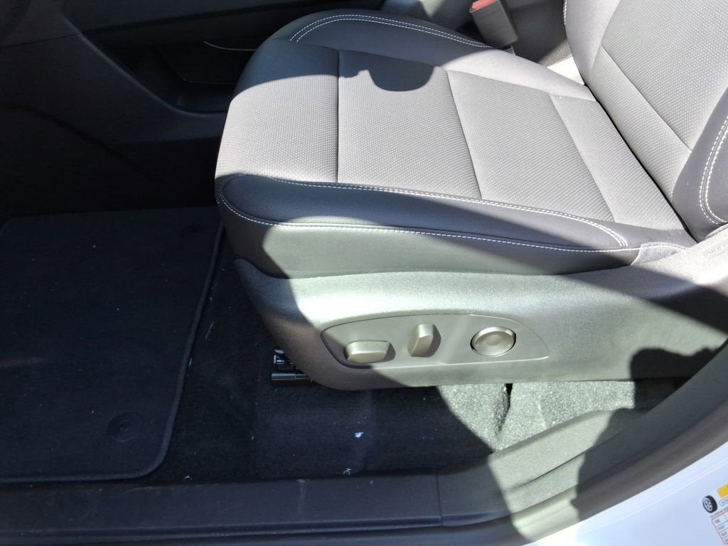 2026 Chevrolet Traverse LT - Photo 22