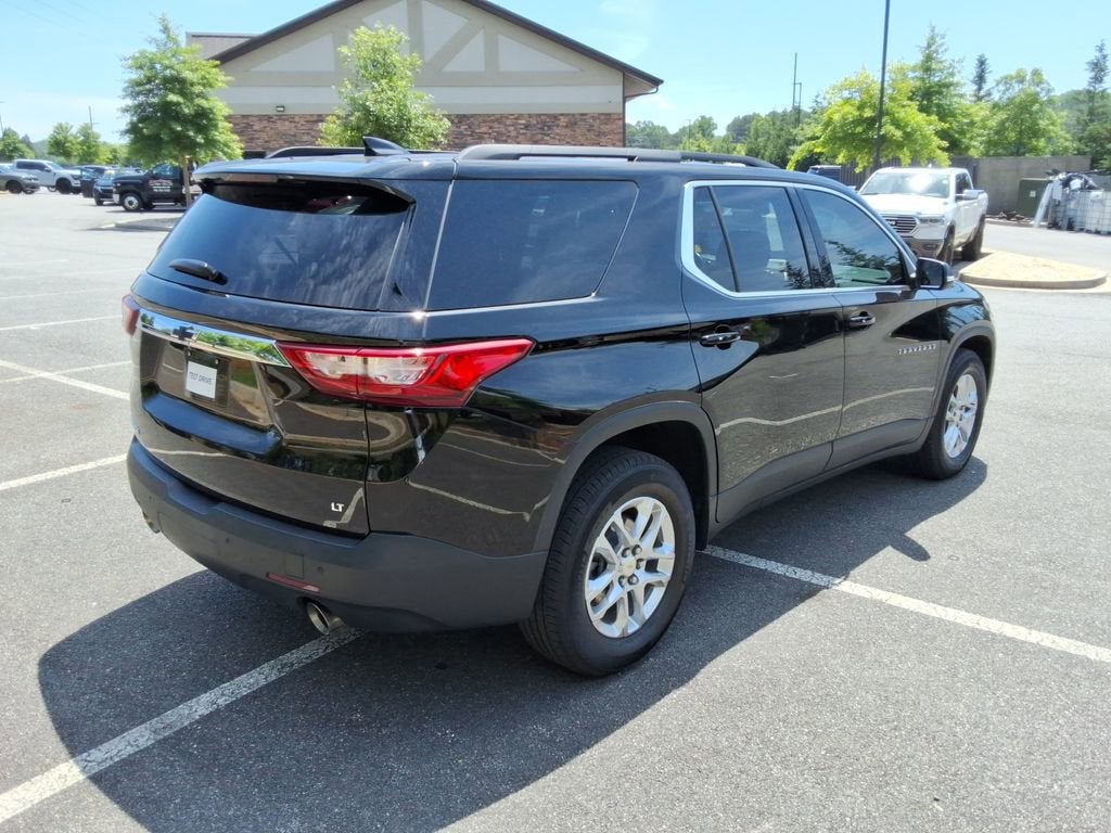 2021 Chevrolet Traverse LT Cloth