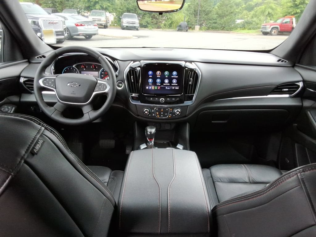 2022 Chevrolet Traverse RS