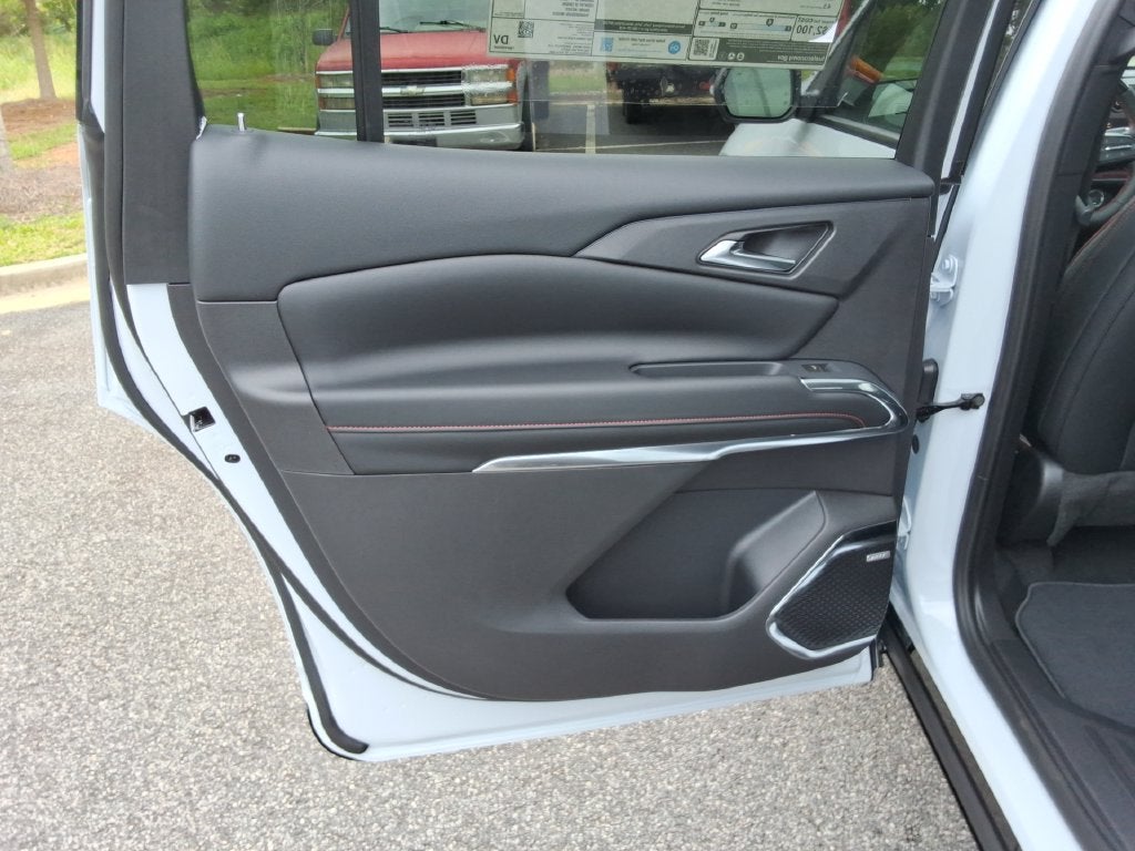 2027 Chevrolet Traverse RS