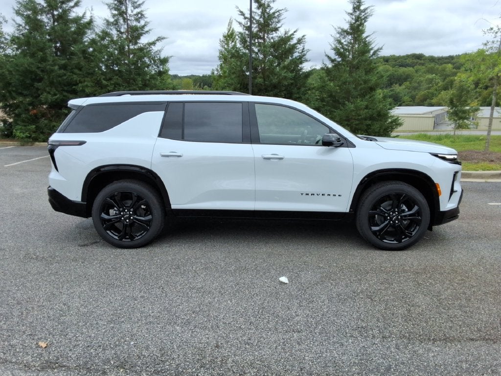 2027 Chevrolet Traverse RS