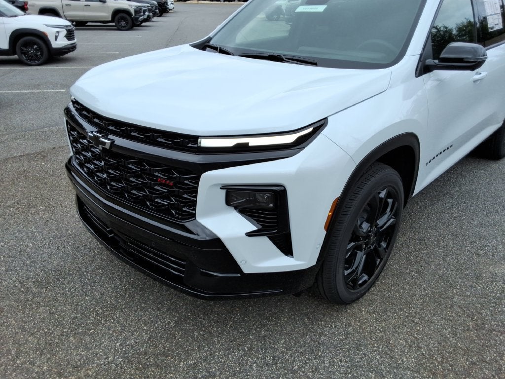2027 Chevrolet Traverse RS