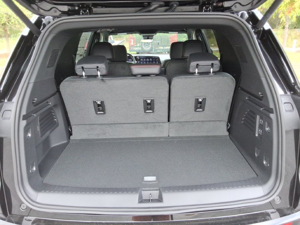 2027 Chevrolet Traverse RS