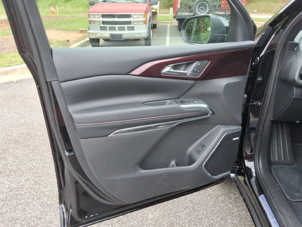 2027 Chevrolet Traverse RS