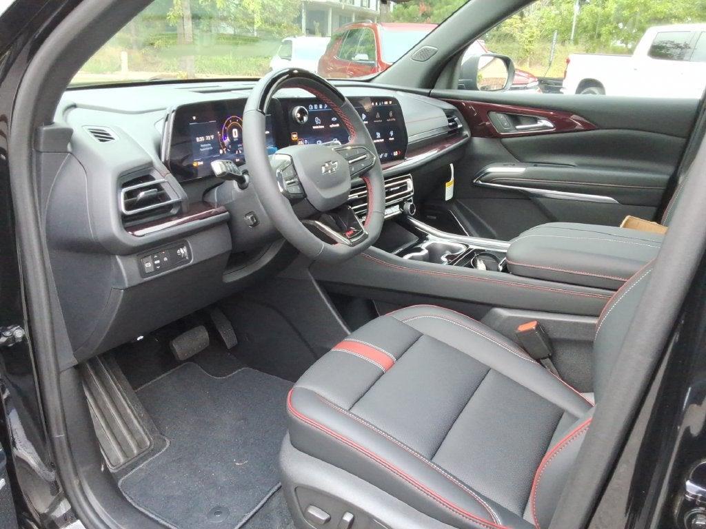 2027 Chevrolet Traverse RS