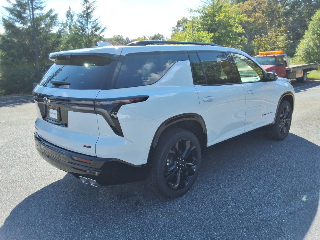 2027 Chevrolet Traverse RS