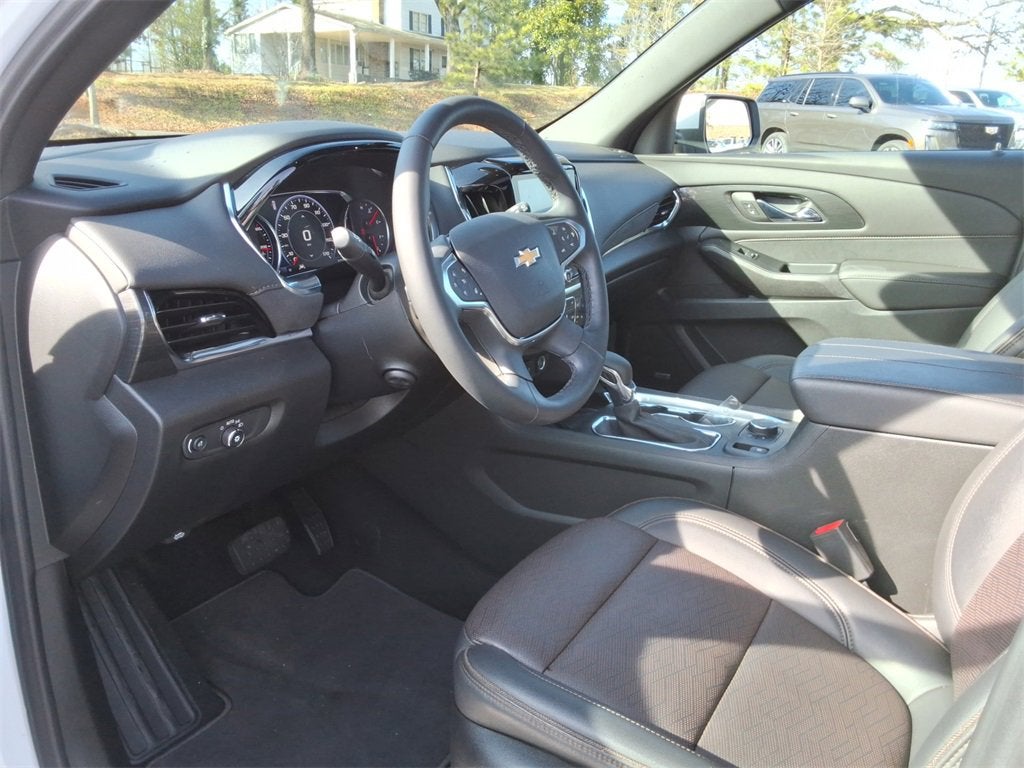 2023 Chevrolet Traverse High Country