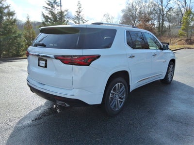 2023 Chevrolet Traverse High Country