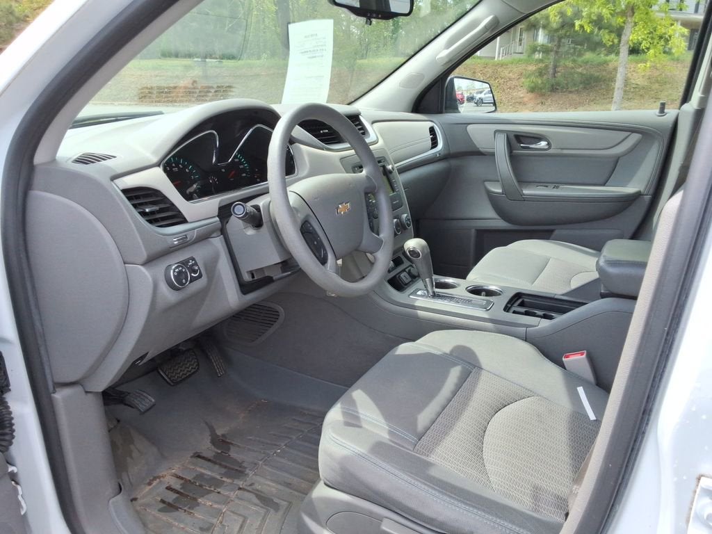 2017 Chevrolet Traverse LS