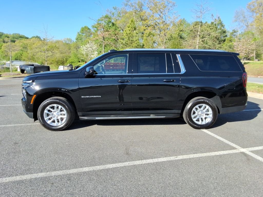 2026 Chevrolet Suburban LS