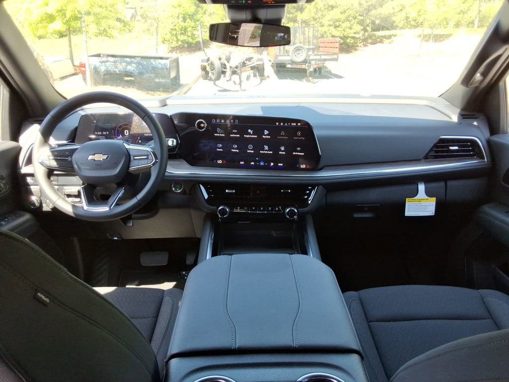2026 Chevrolet Suburban LS