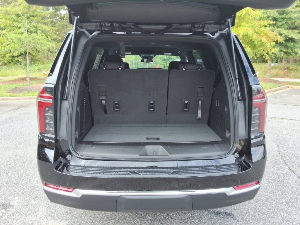 2027 Chevrolet Tahoe LS