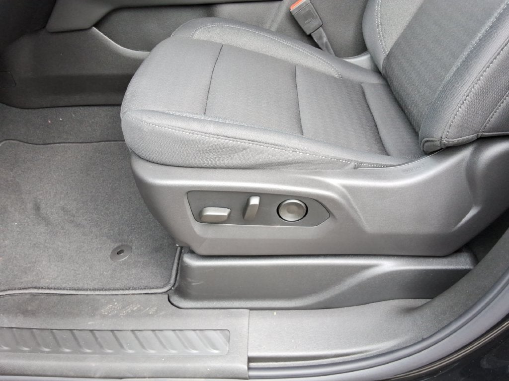 2027 Chevrolet Tahoe LS