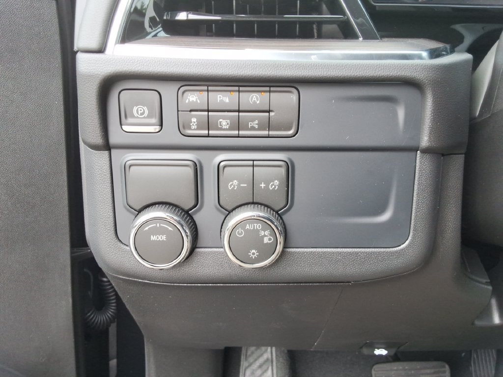 2027 Chevrolet Tahoe LS