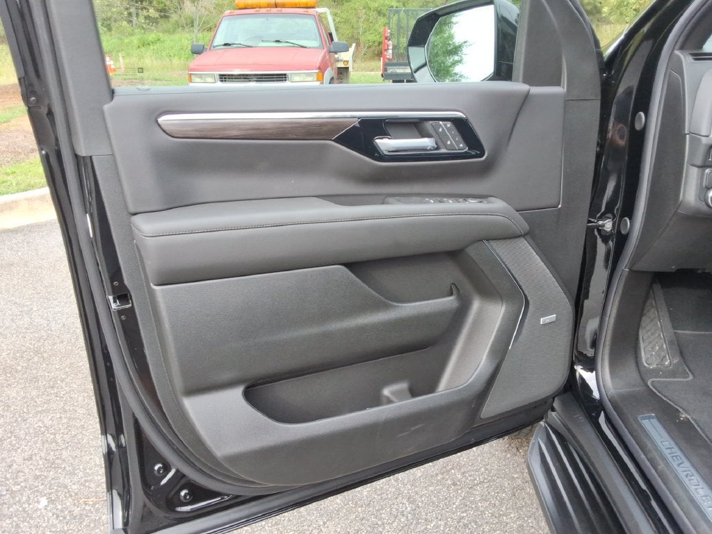 2027 Chevrolet Tahoe LT