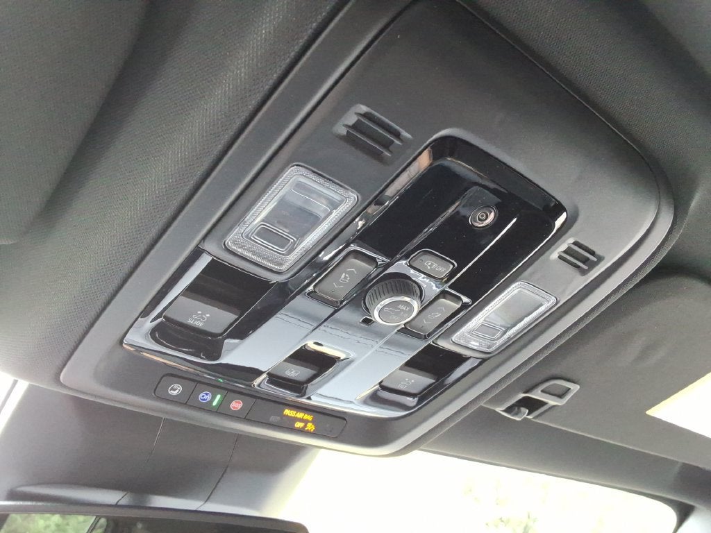2027 Chevrolet Tahoe LT