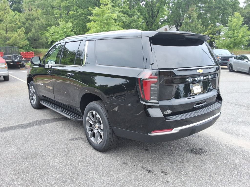 2026 Chevrolet Suburban LS