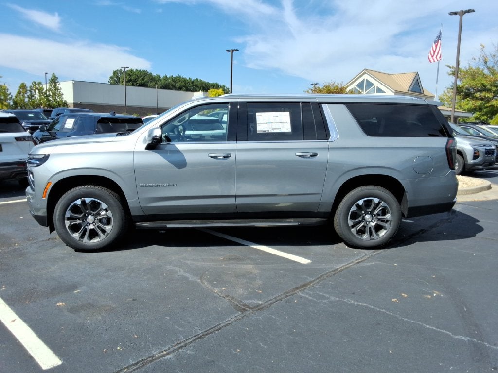 2026 Chevrolet Suburban LT