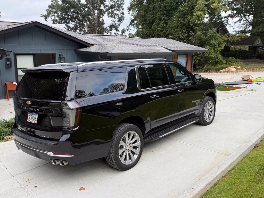 2025 Chevrolet Suburban Premier