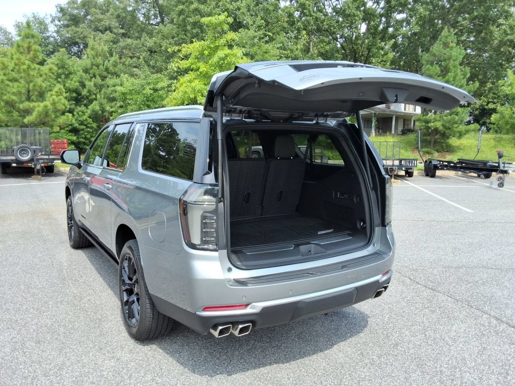 2026 Chevrolet Suburban High Country - Photo 17
