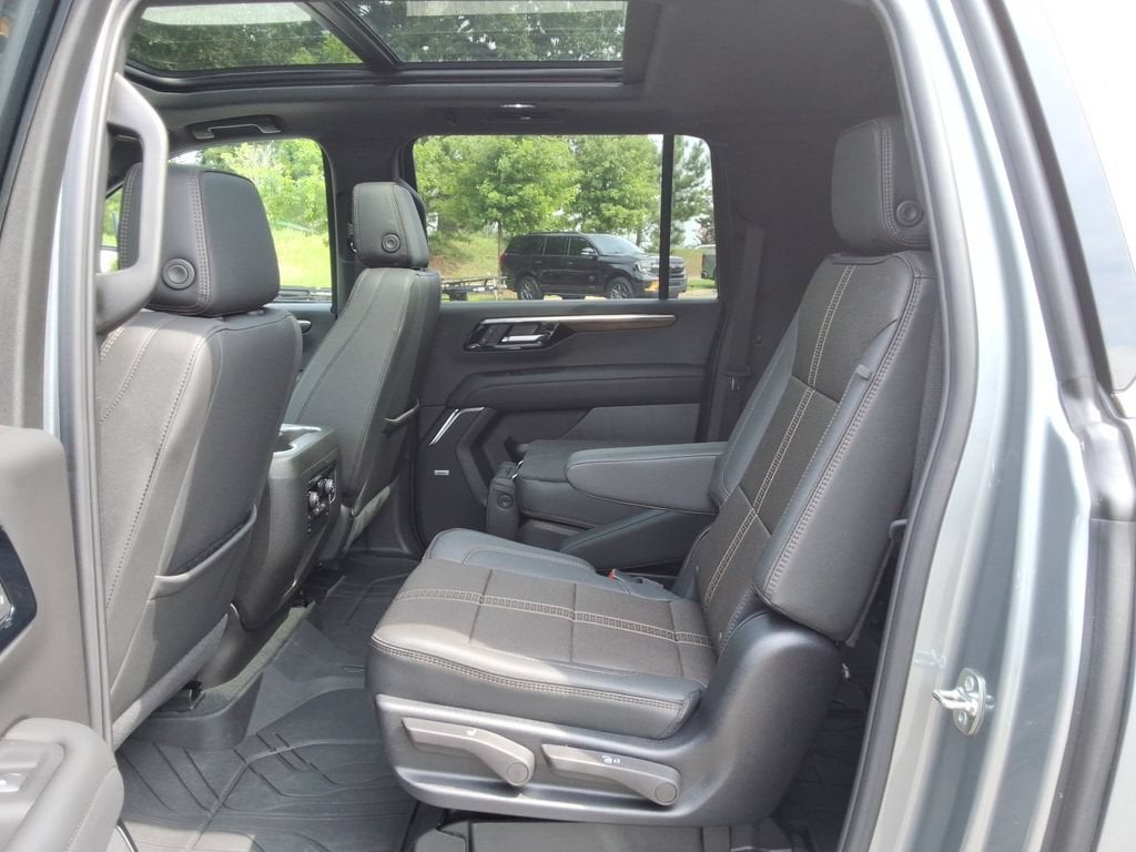 2026 Chevrolet Suburban High Country - Photo 20