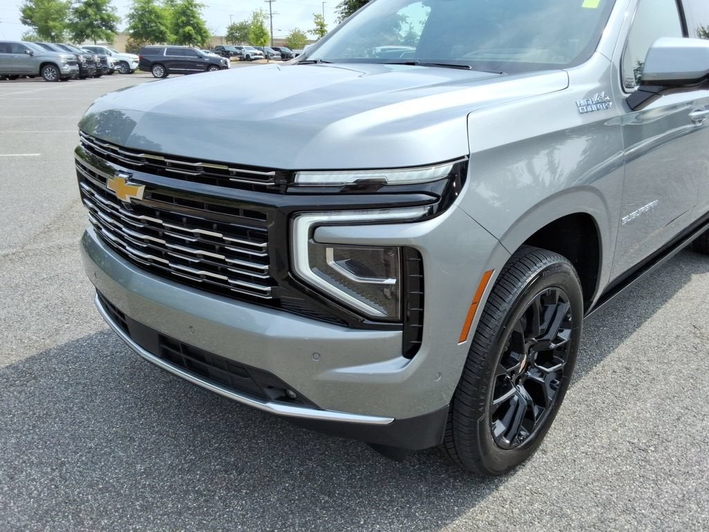 2026 Chevrolet Suburban High Country - Photo 9