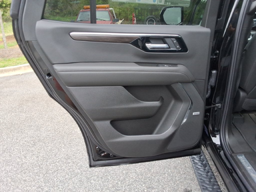 2027 Chevrolet Tahoe Z71