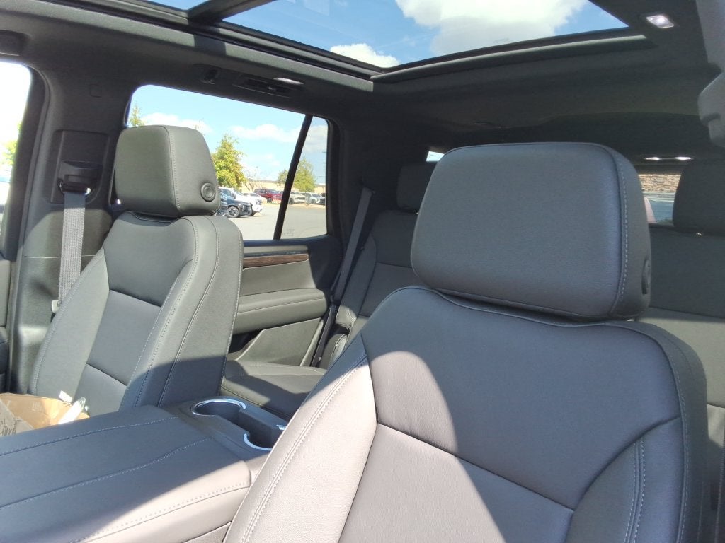2027 Chevrolet Tahoe Z71 - Photo 23