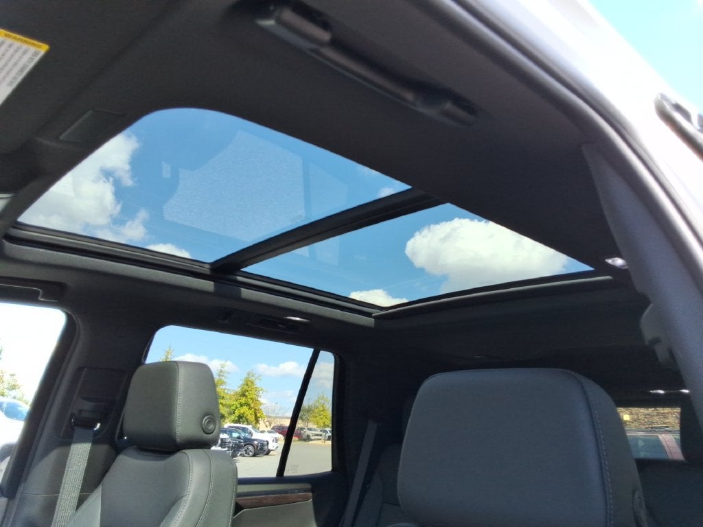 2027 Chevrolet Tahoe Z71 - Photo 25