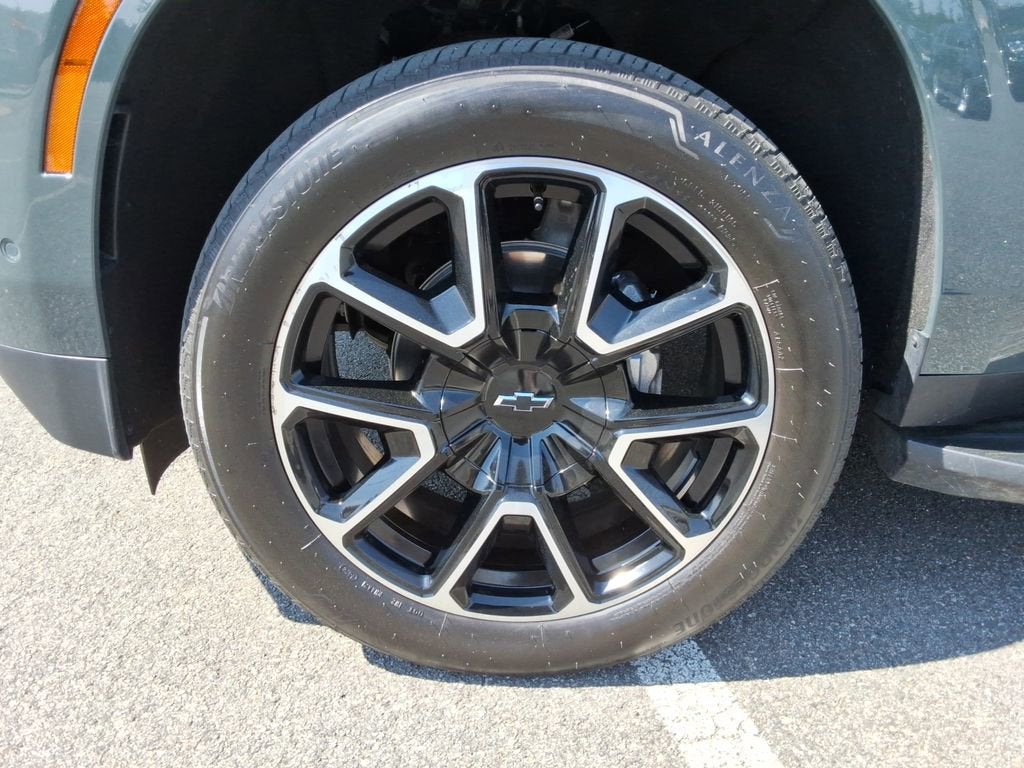 2025 Chevrolet Tahoe RST