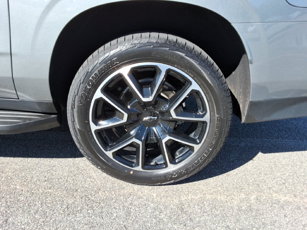 2024 Chevrolet Suburban RST