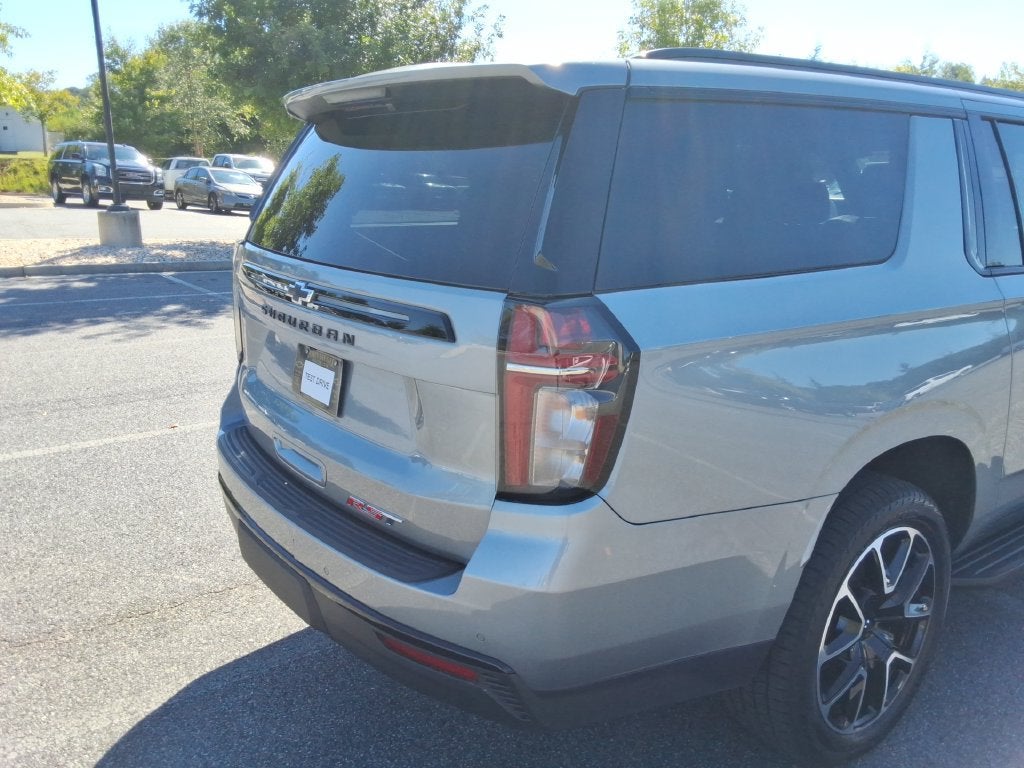 2024 Chevrolet Suburban RST