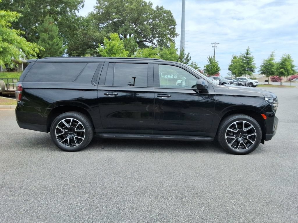 2021 Chevrolet Suburban RST