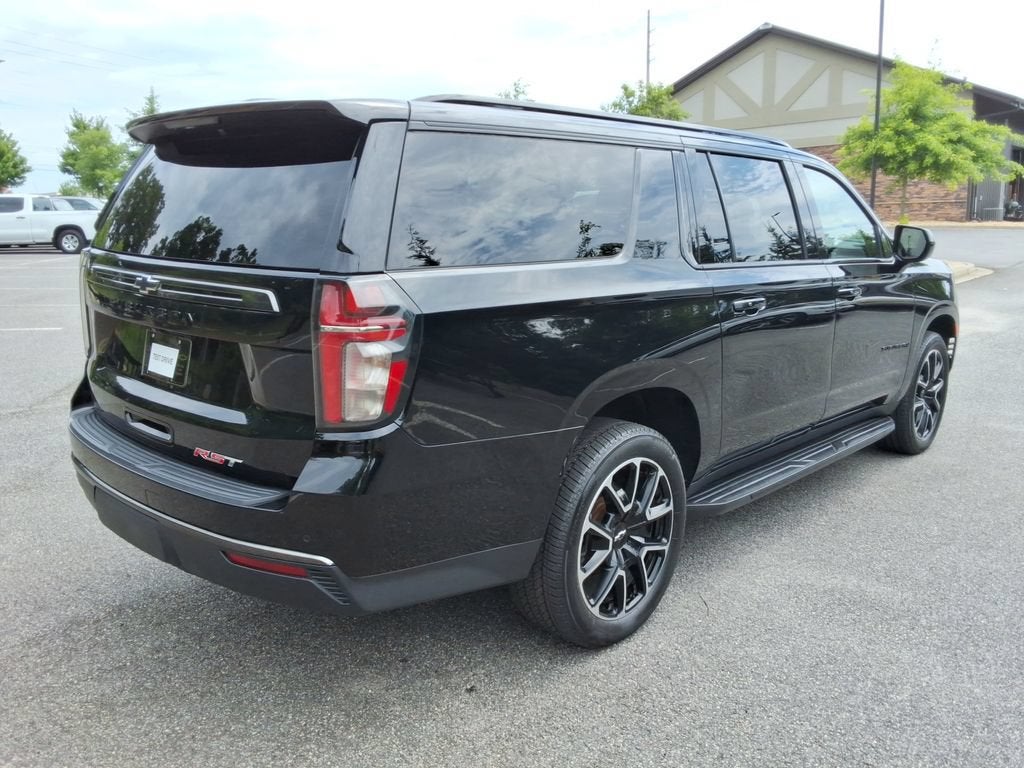 2021 Chevrolet Suburban RST