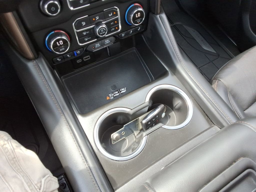 2024 Chevrolet Suburban High Country