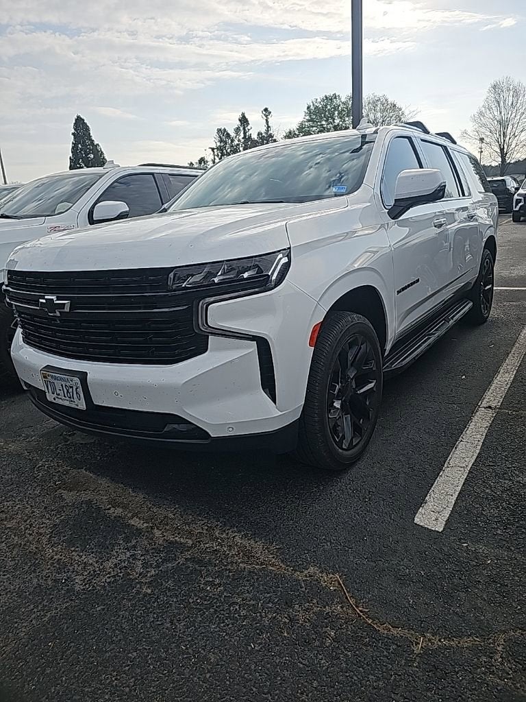 2023 Chevrolet Suburban RST